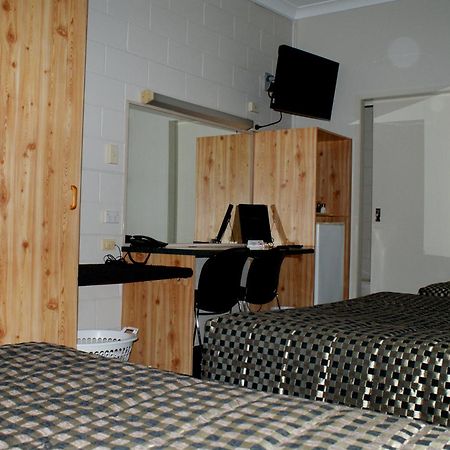 Black Diamond Motel Blackwater Zewnętrze zdjęcie