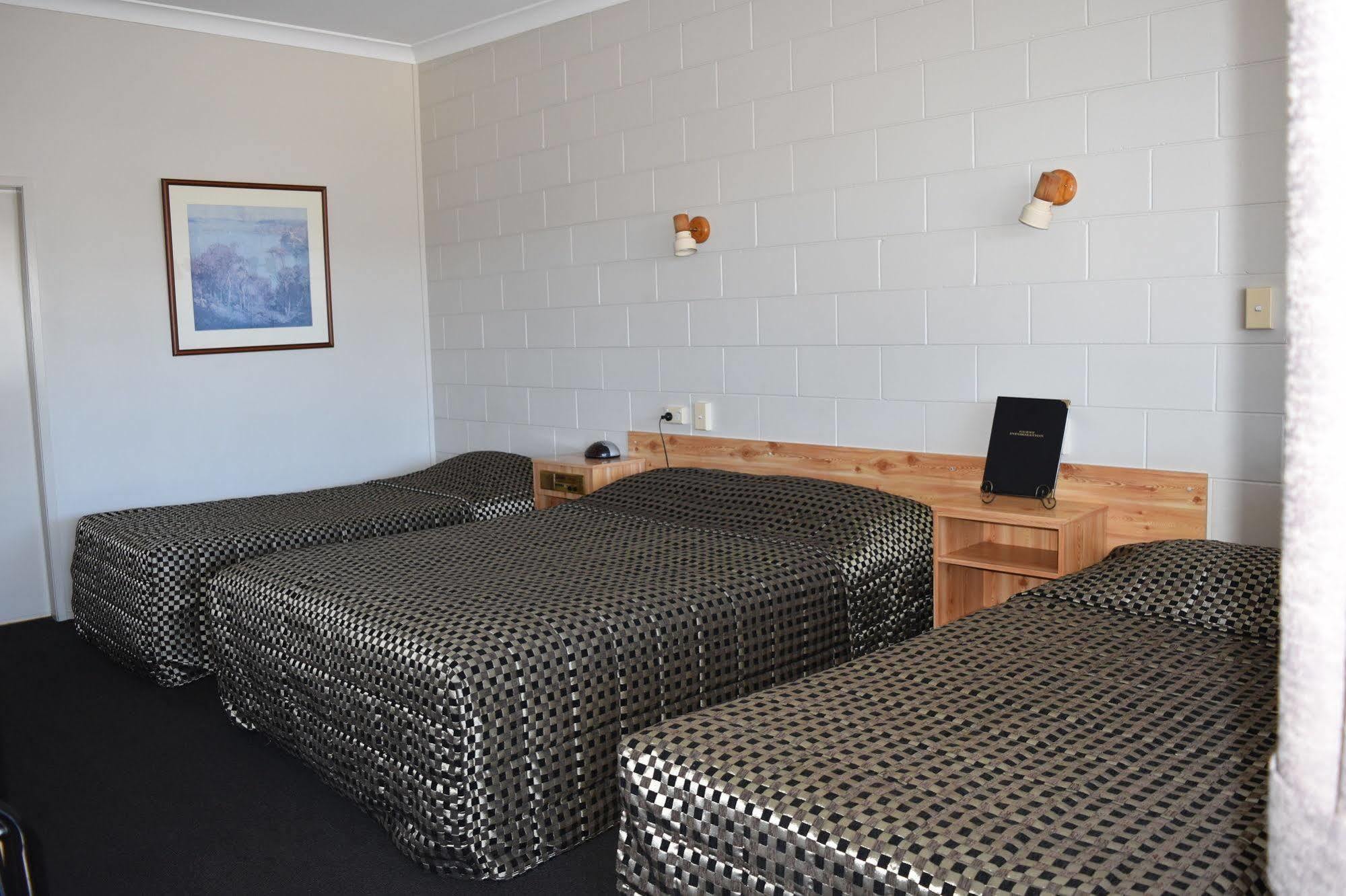Black Diamond Motel Blackwater Zewnętrze zdjęcie